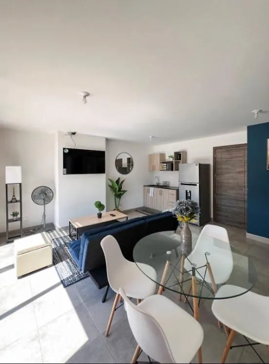 Apartamento Completo Equipado Y Moderno Guatemala City 0*,  Guatemala