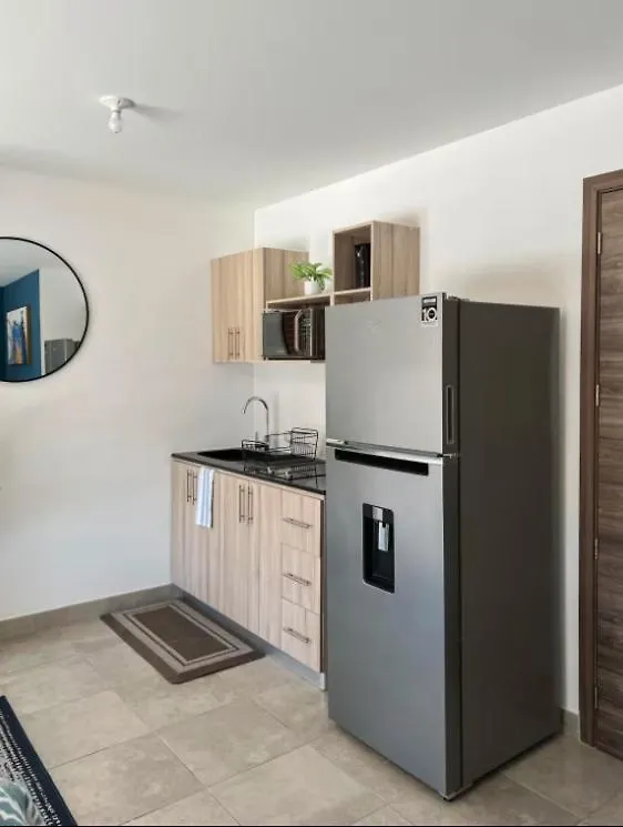 Apartamento Completo Equipado Y Moderno Guatemala City 0*,